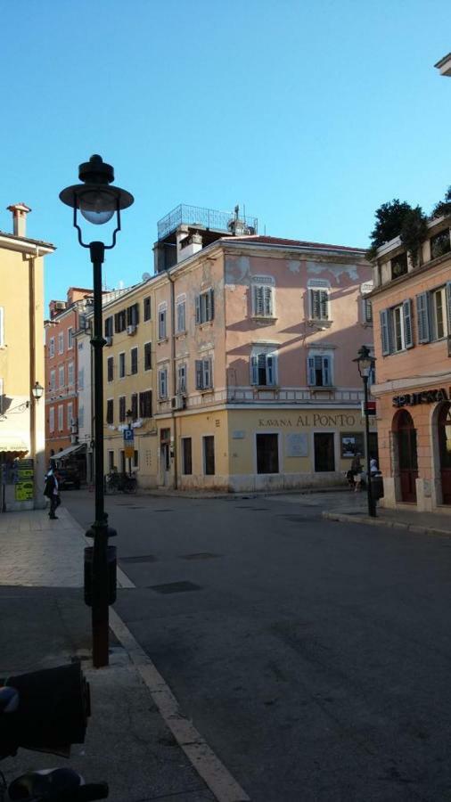 Studio Apartment Rosemary Rovinj Exterior foto